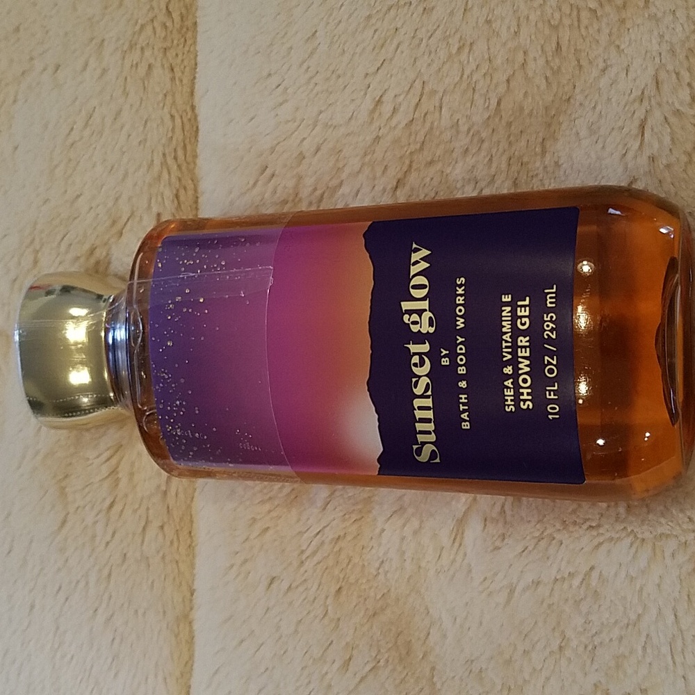Sunset Glow shower gel